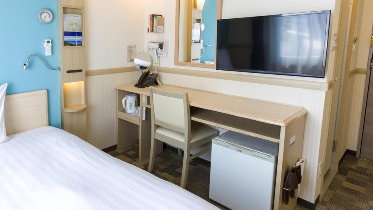 Toyoko Inn Nagareyama-Otakanomori Ekimae Zewnętrze zdjęcie
